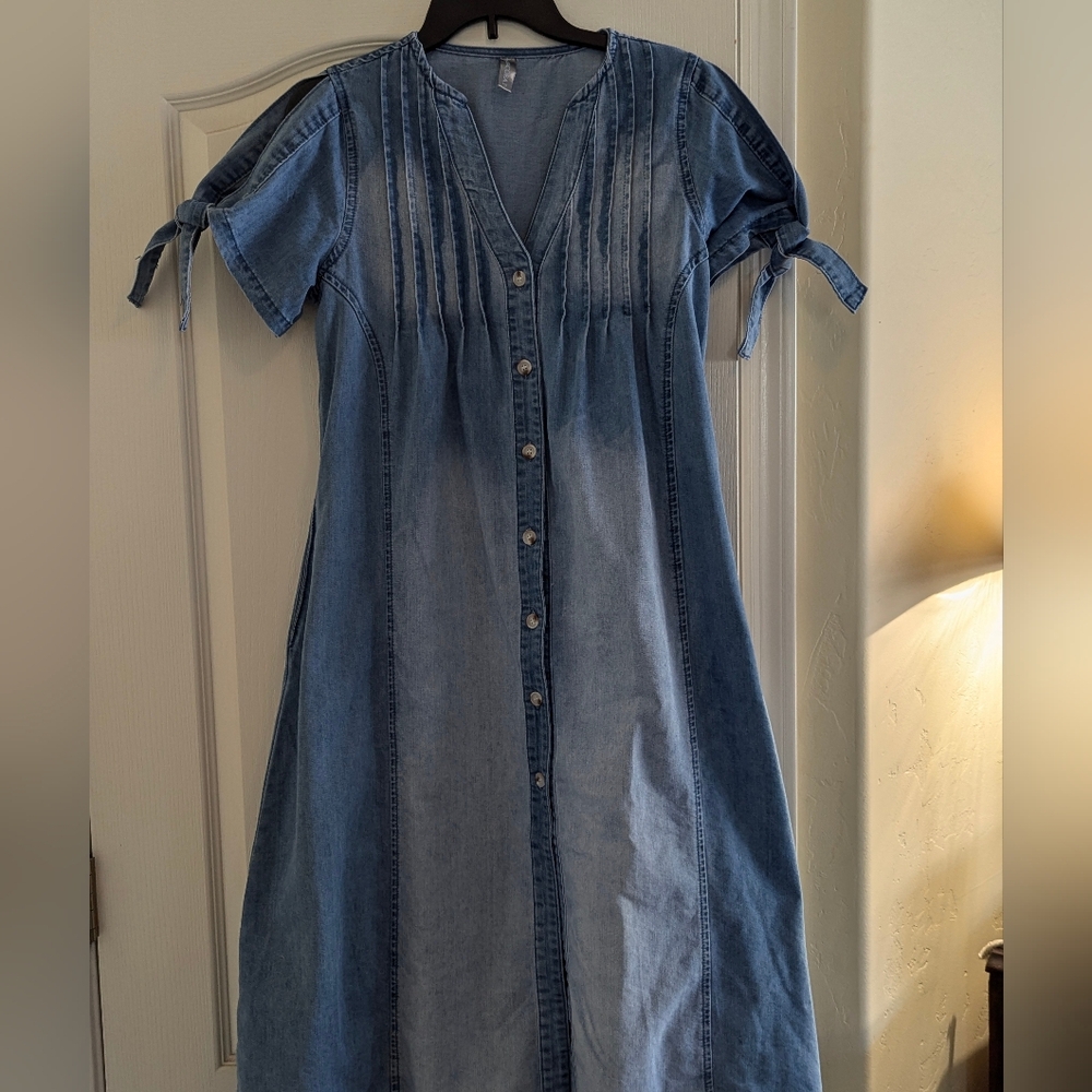 Denim midi dress. Noracora. Size S-M